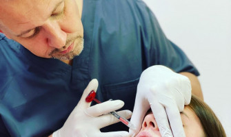 Олександр Туркевич обирає Neauvia Intense Lips